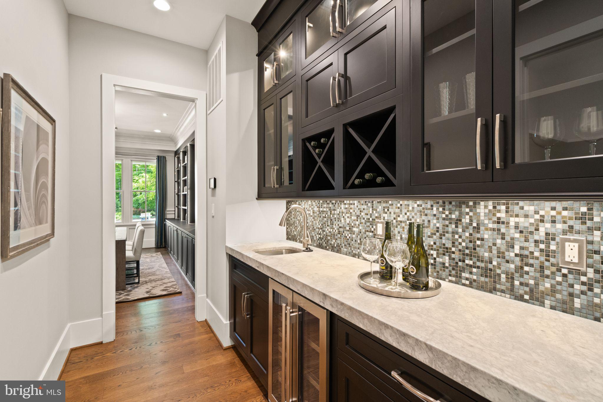 BELLEVUE FOREST - Residential