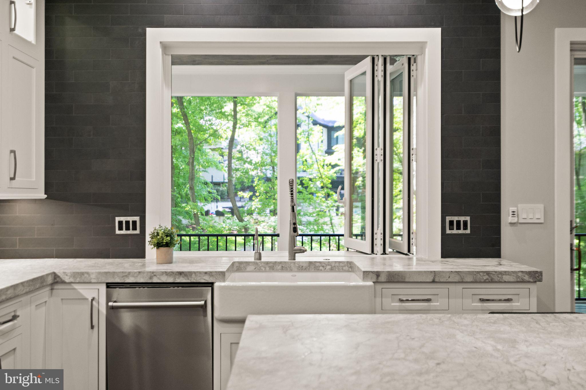 BELLEVUE FOREST - Residential