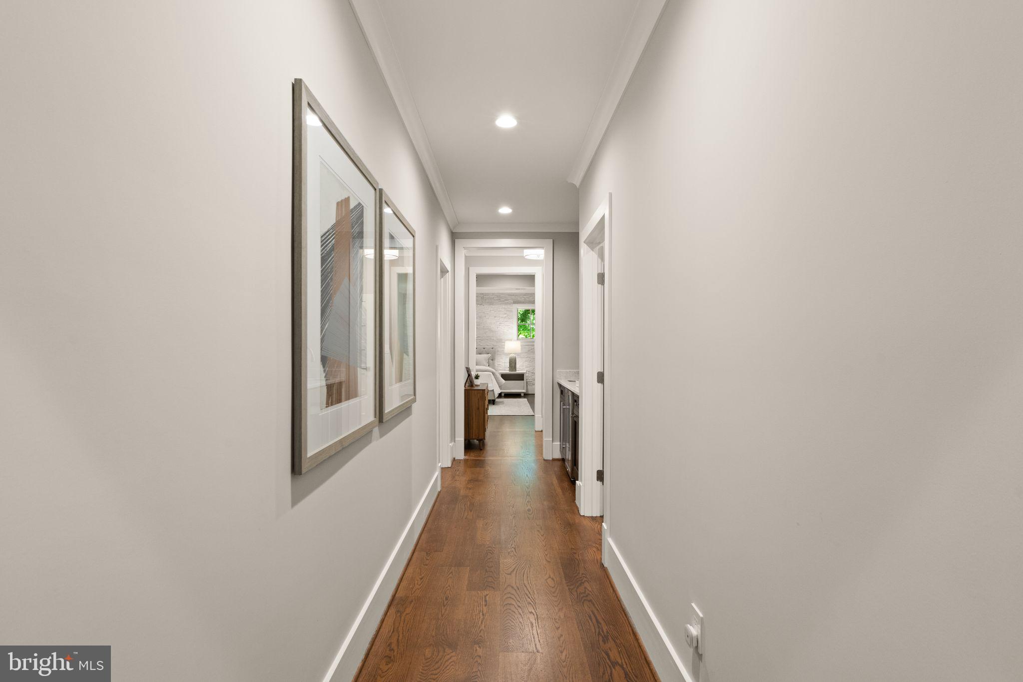 BELLEVUE FOREST - Residential