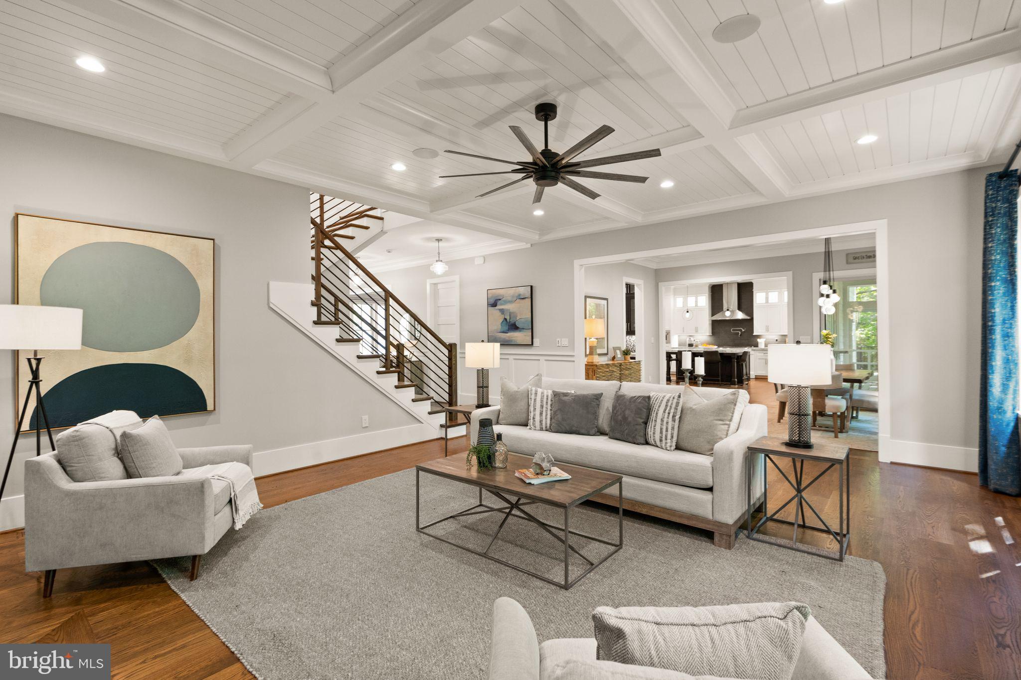 BELLEVUE FOREST - Residential