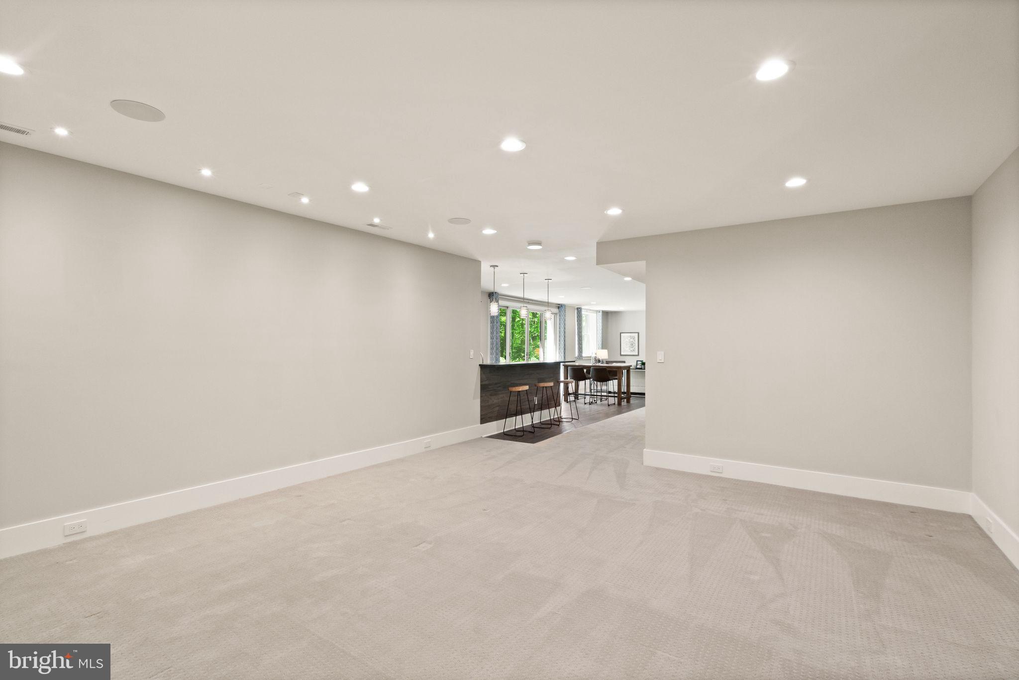 BELLEVUE FOREST - Residential