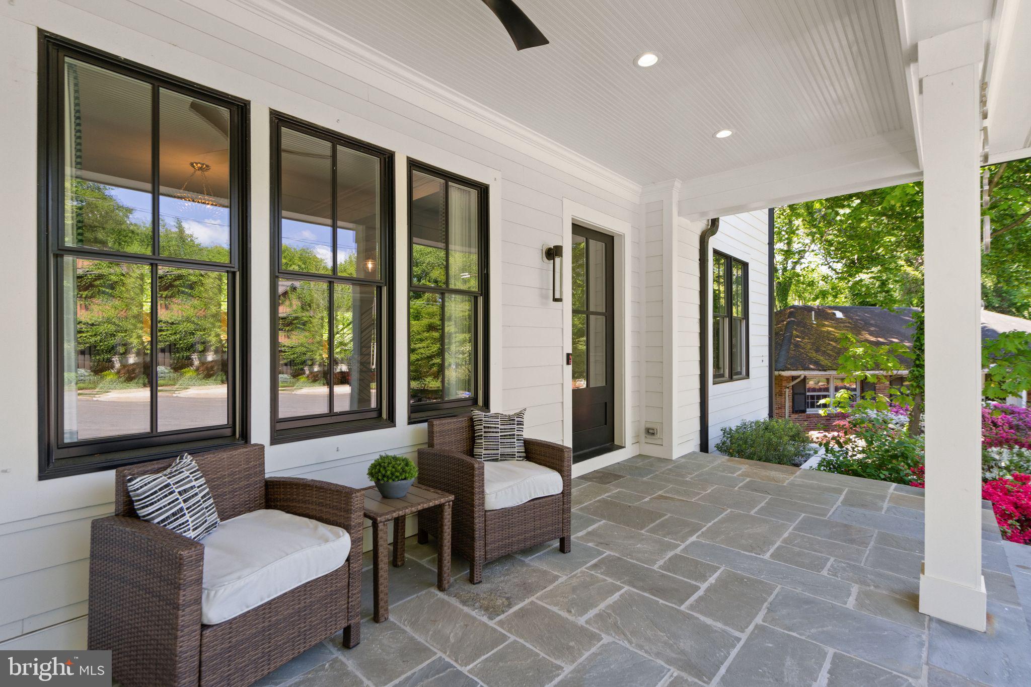 BELLEVUE FOREST - Residential