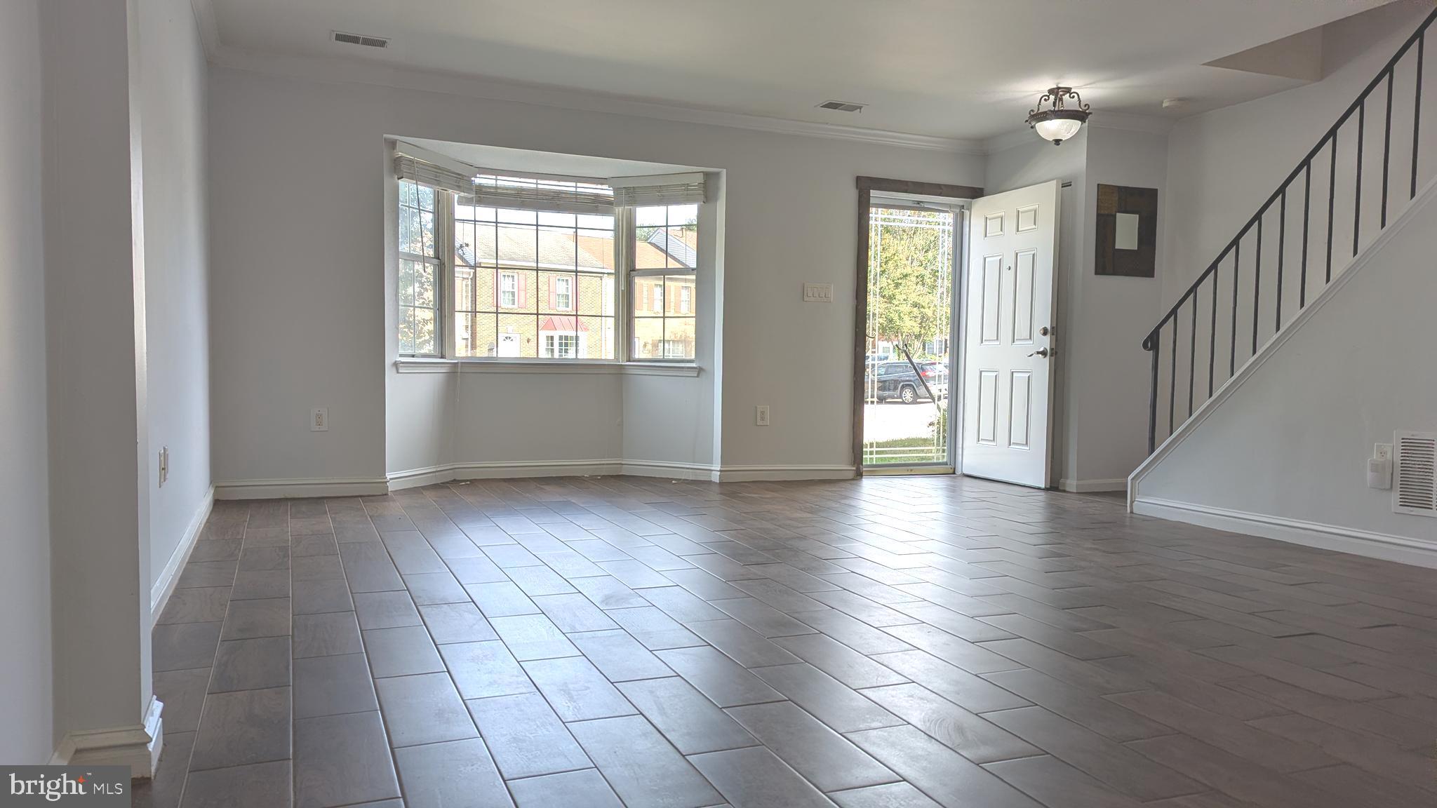 DALE CITY - Residential