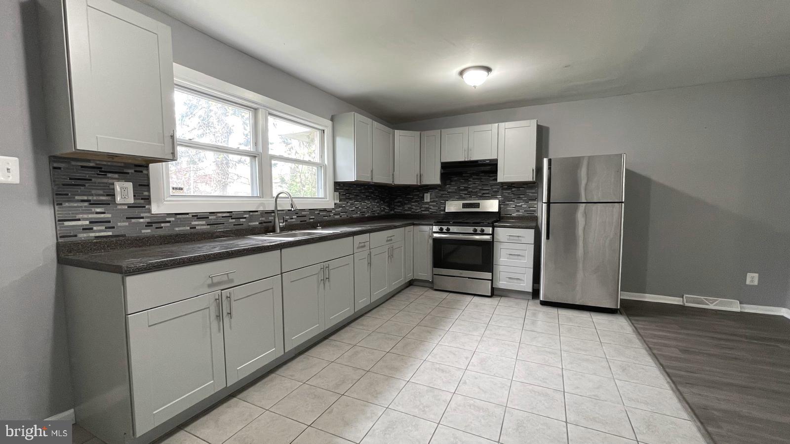 CHESTER CITY - Residential