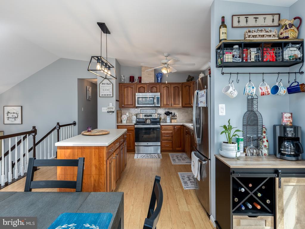 DEVON GREEN - Residential