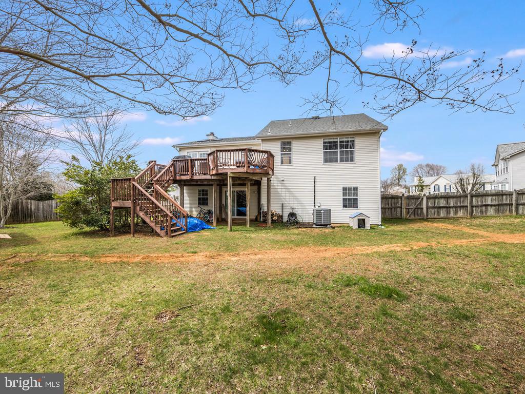 DEVON GREEN - Residential