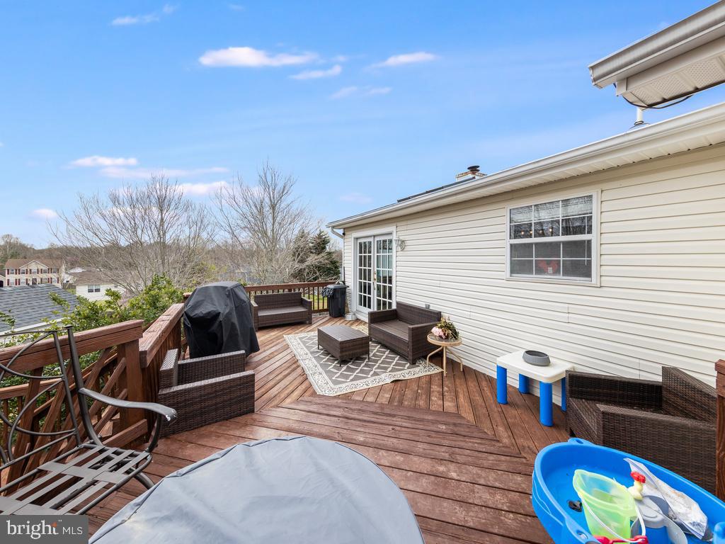 DEVON GREEN - Residential