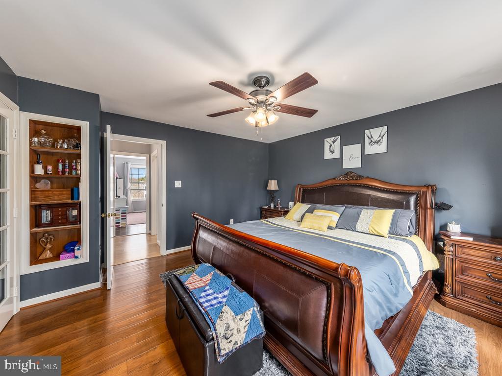 DEVON GREEN - Residential