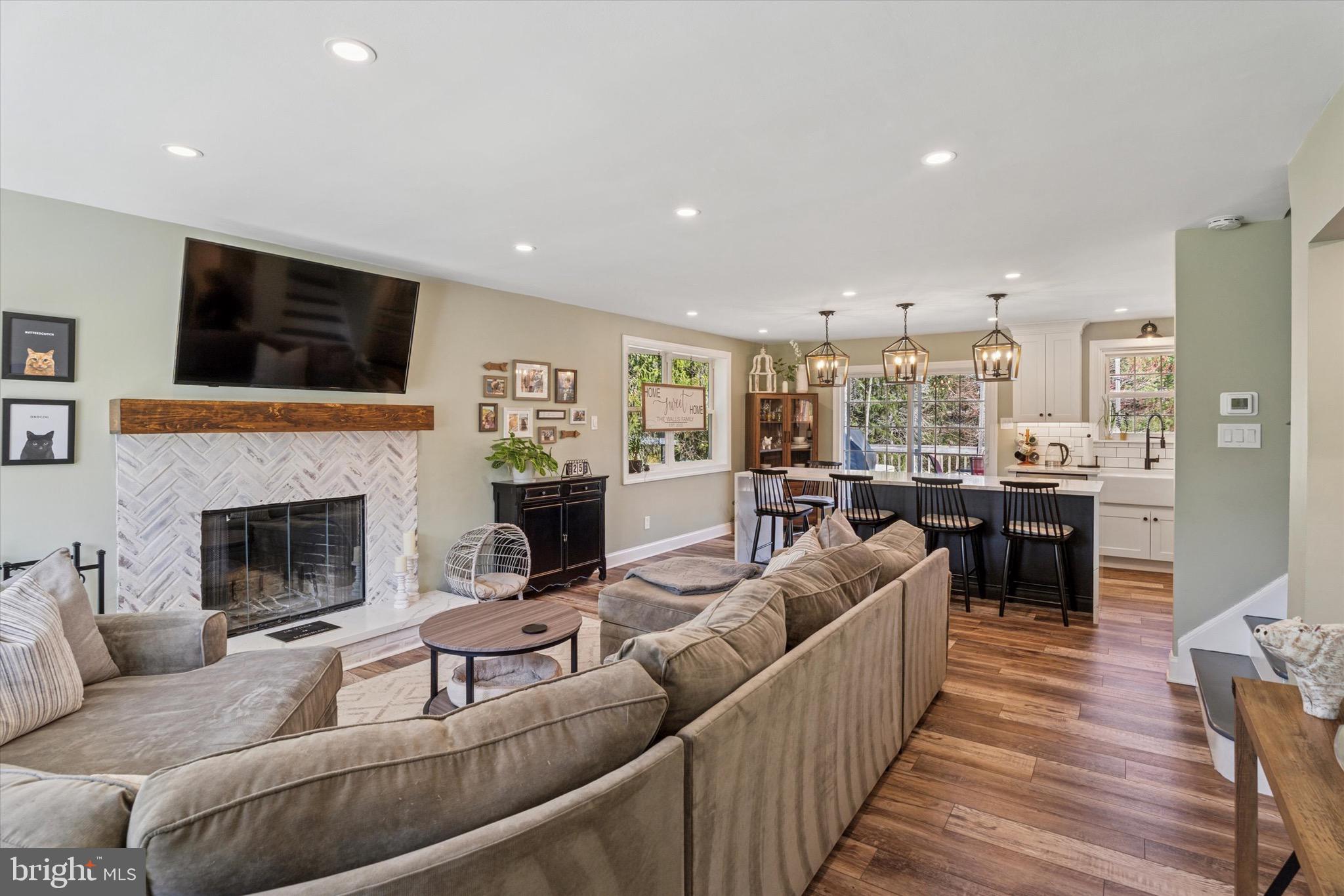 SCOTS GLEN - Residential