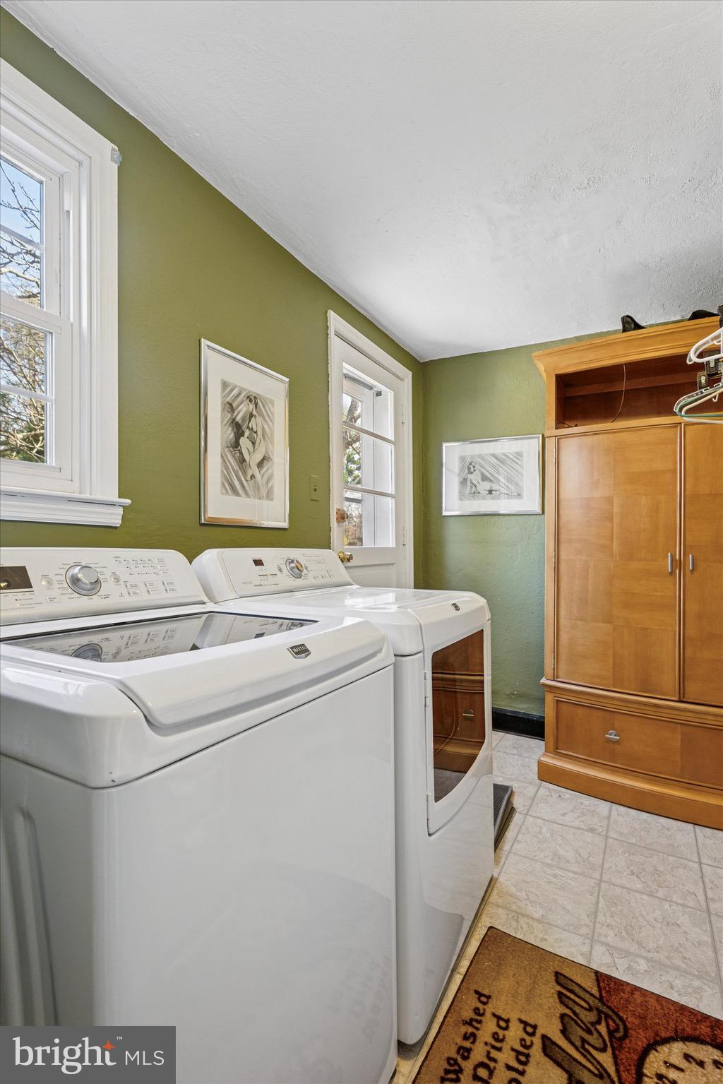 SCOTS GLEN - Residential