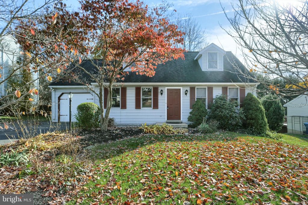 Photo of 3174 Stonyridge Drive, Lancaster, PA 17601 (MLS # PALA2039540)