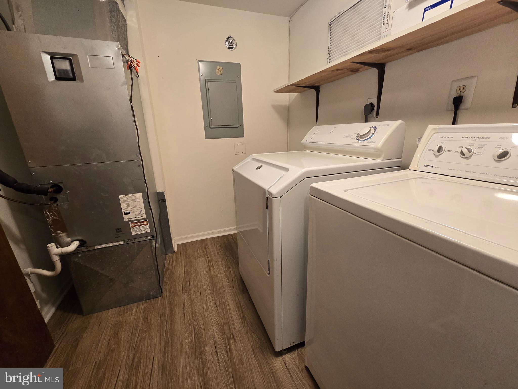 HEACOCK MDWS - Residential Lease