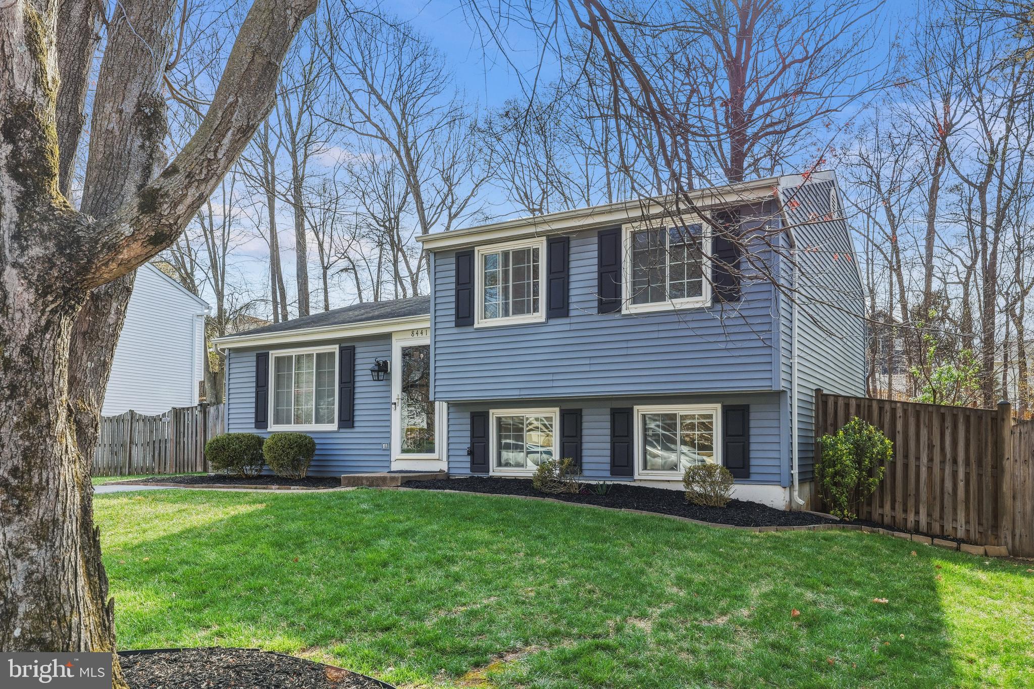 8441 GREAT LAKE LANE