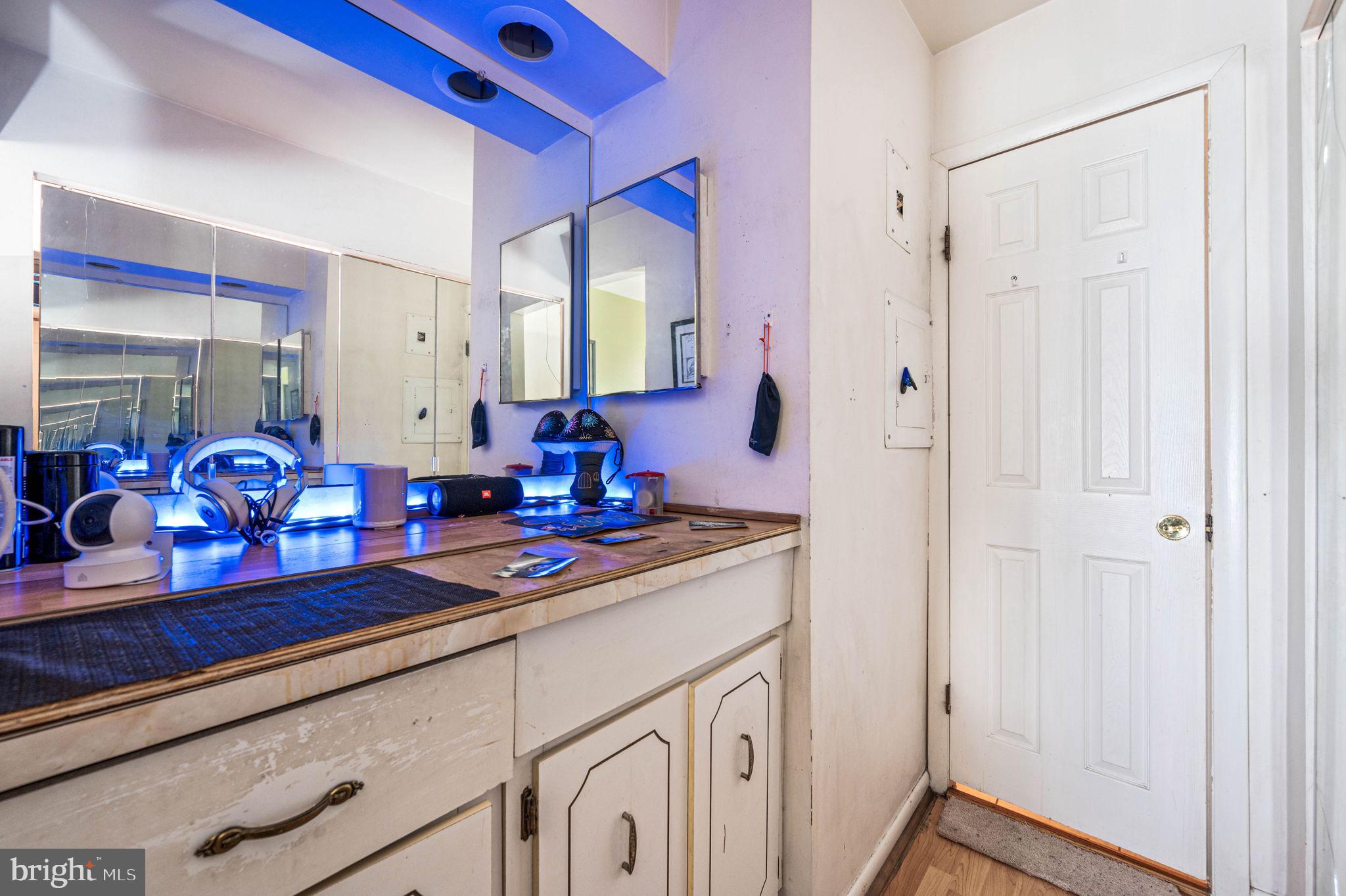 MORGANDALE CONDO - Residential