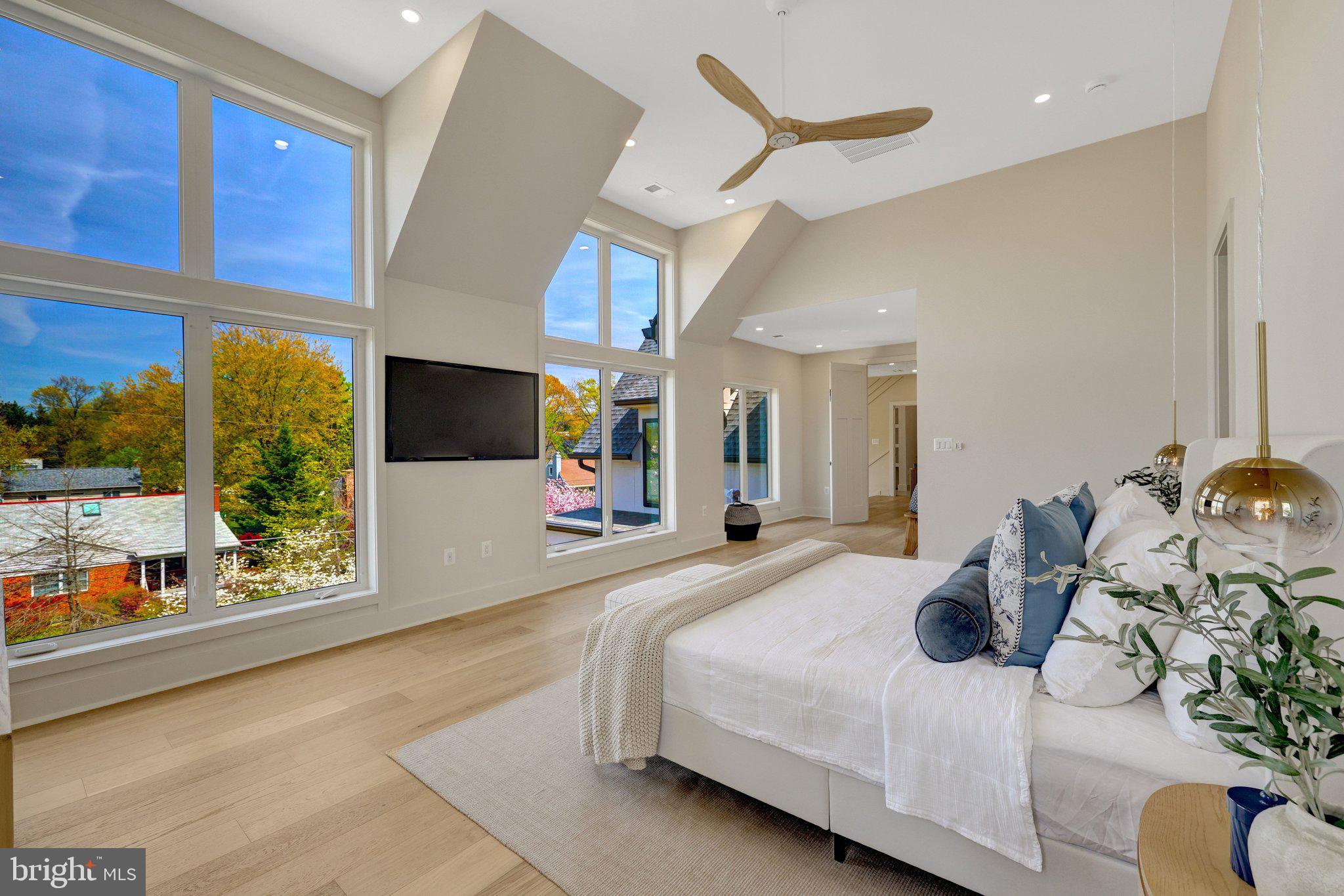 KENT GARDENS - Residential