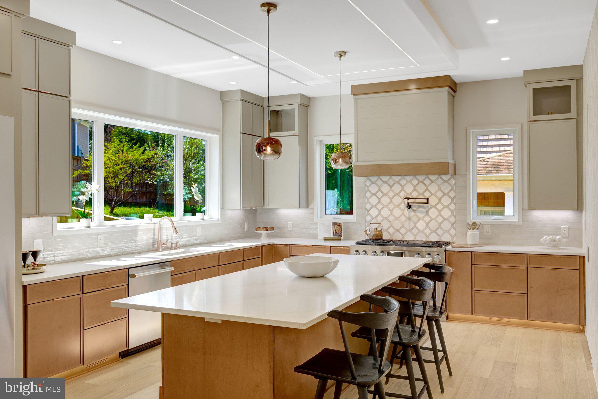 KENT GARDENS - Residential