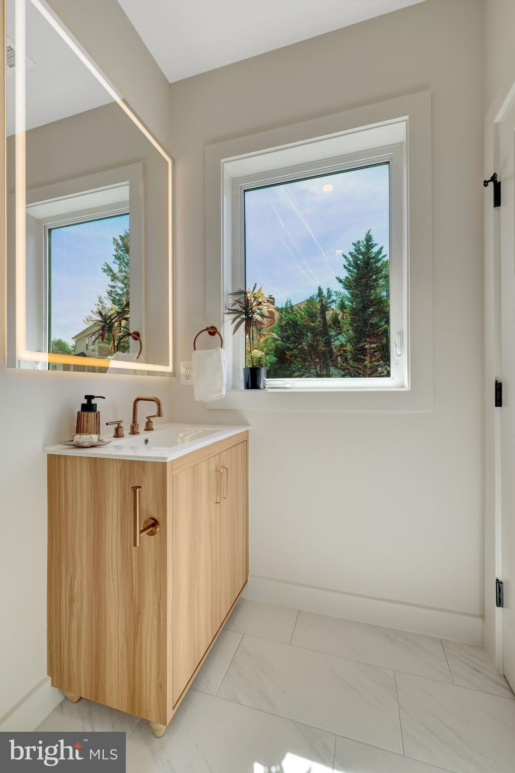 KENT GARDENS - Residential