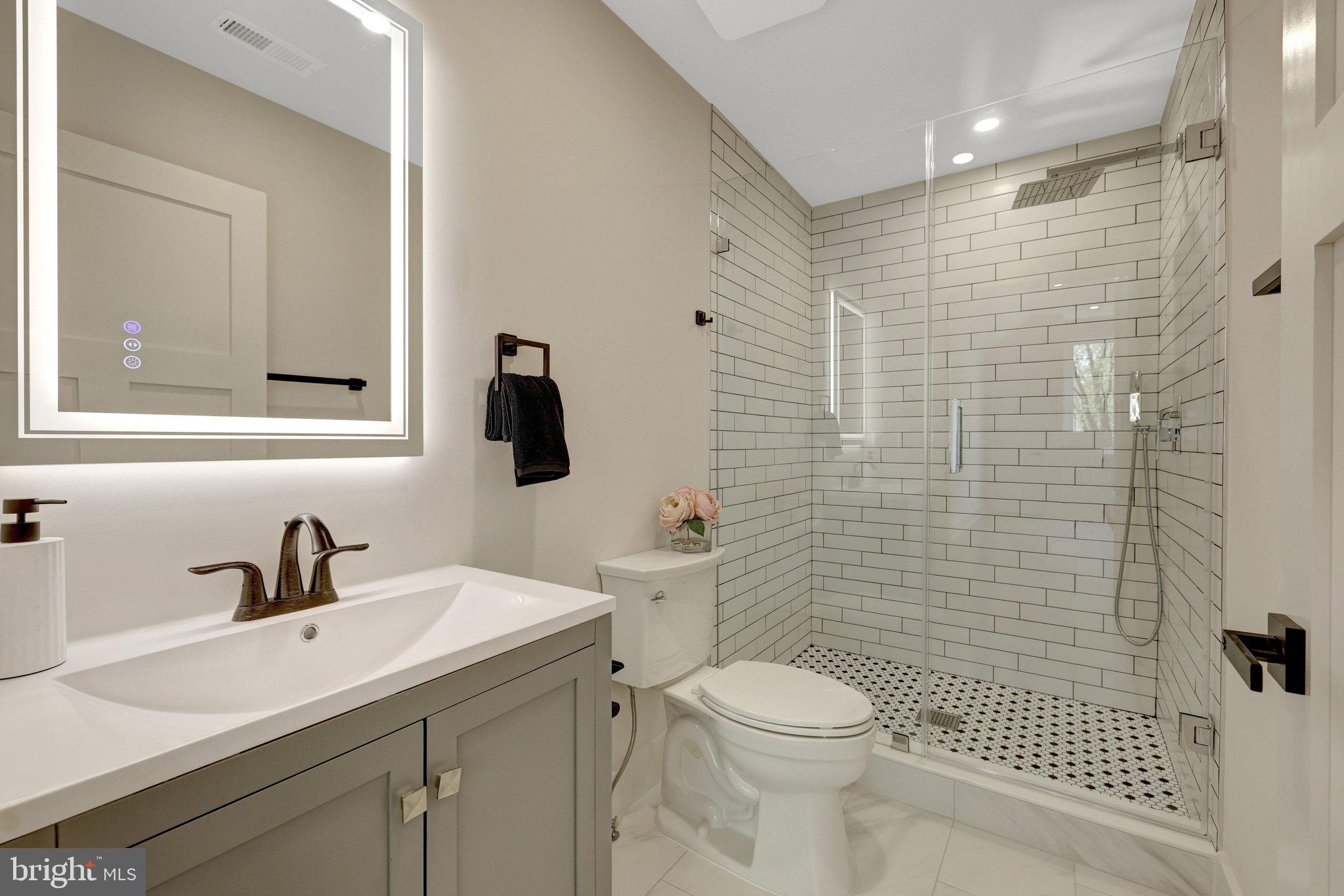 KENT GARDENS - Residential