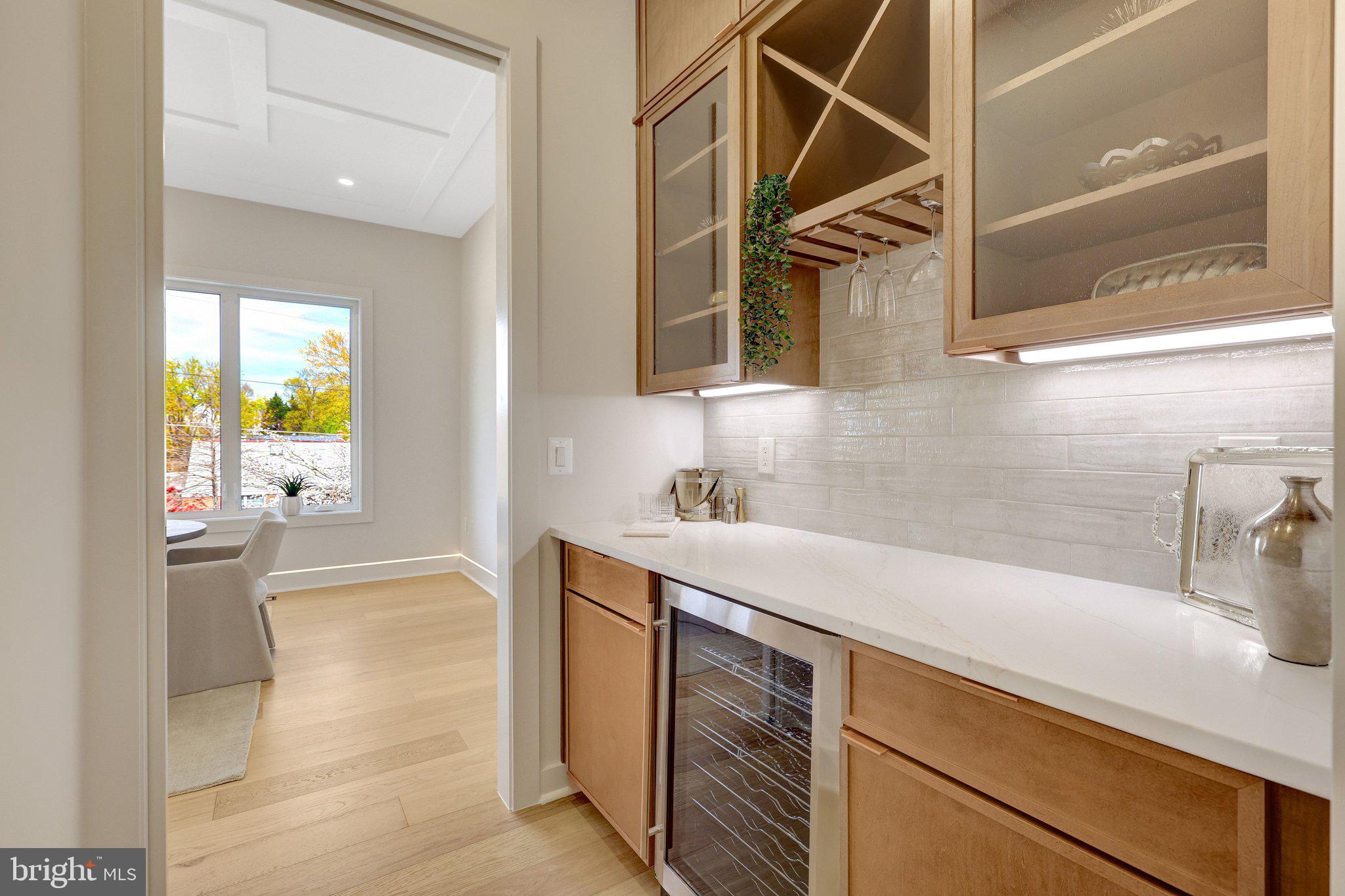 KENT GARDENS - Residential