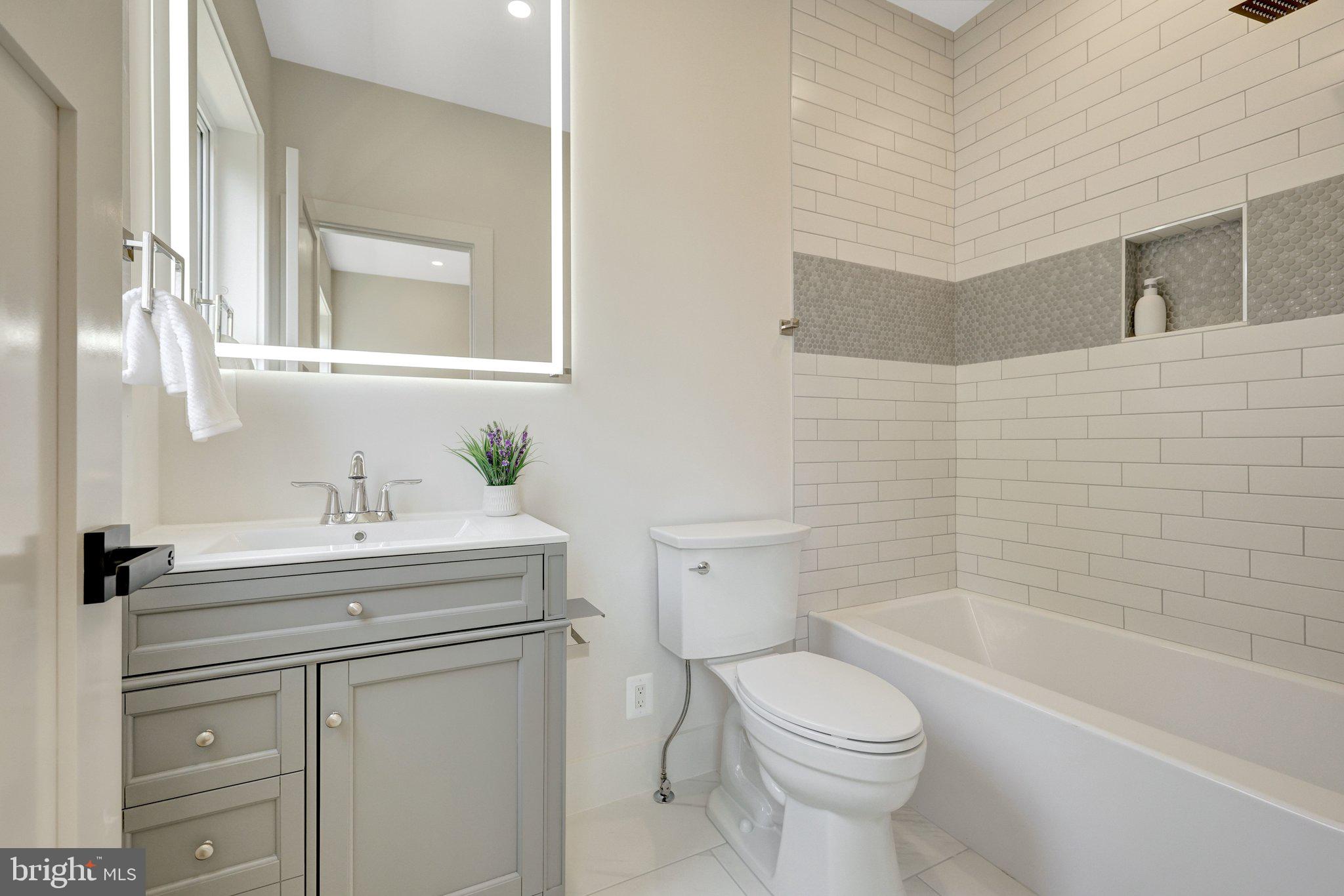 KENT GARDENS - Residential