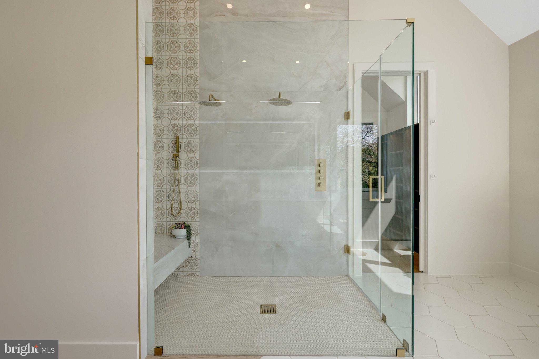 KENT GARDENS - Residential