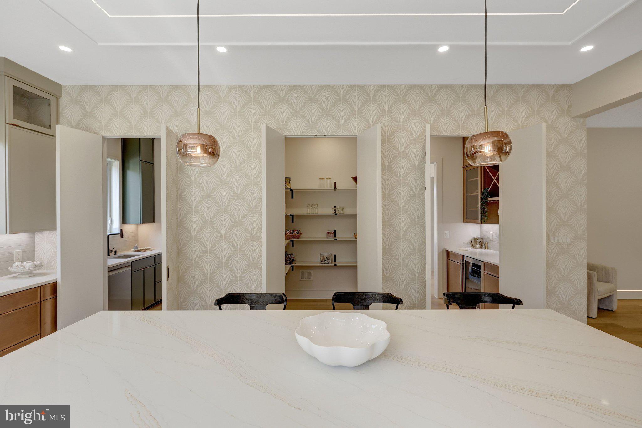 KENT GARDENS - Residential