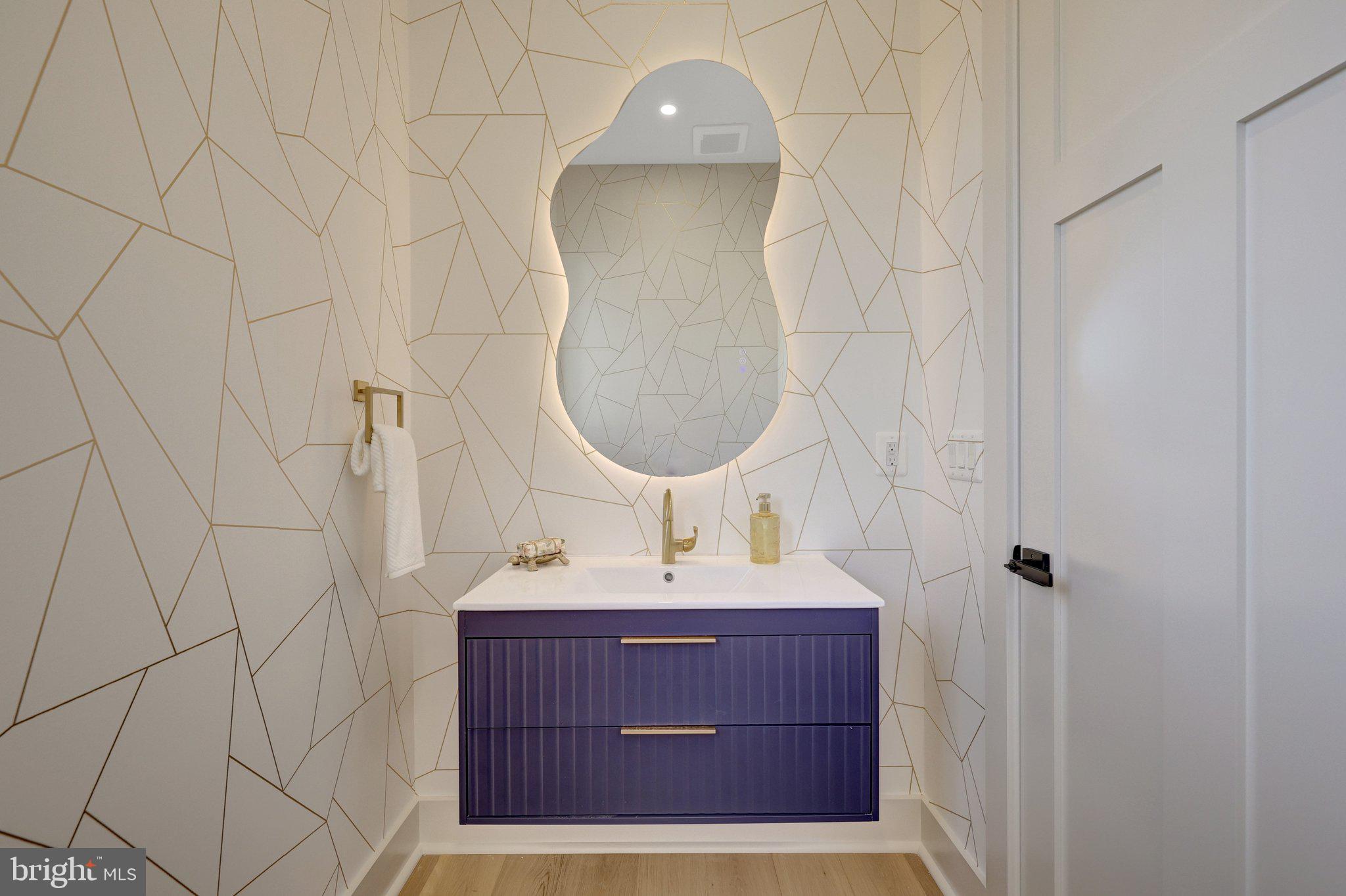 KENT GARDENS - Residential