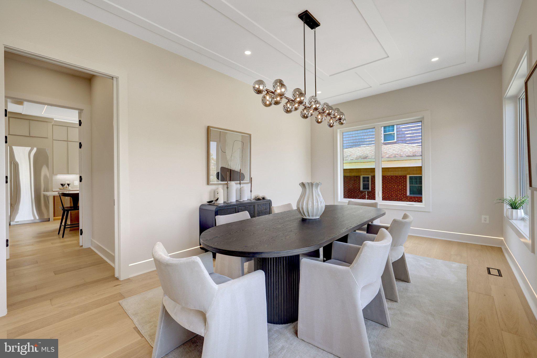 KENT GARDENS - Residential