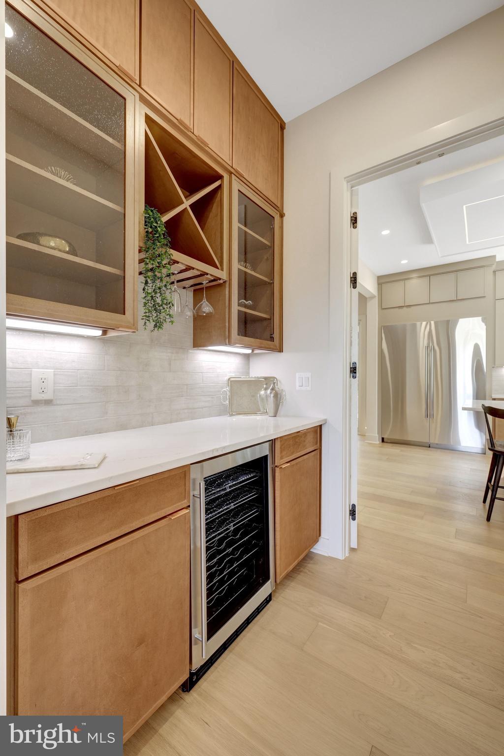 KENT GARDENS - Residential