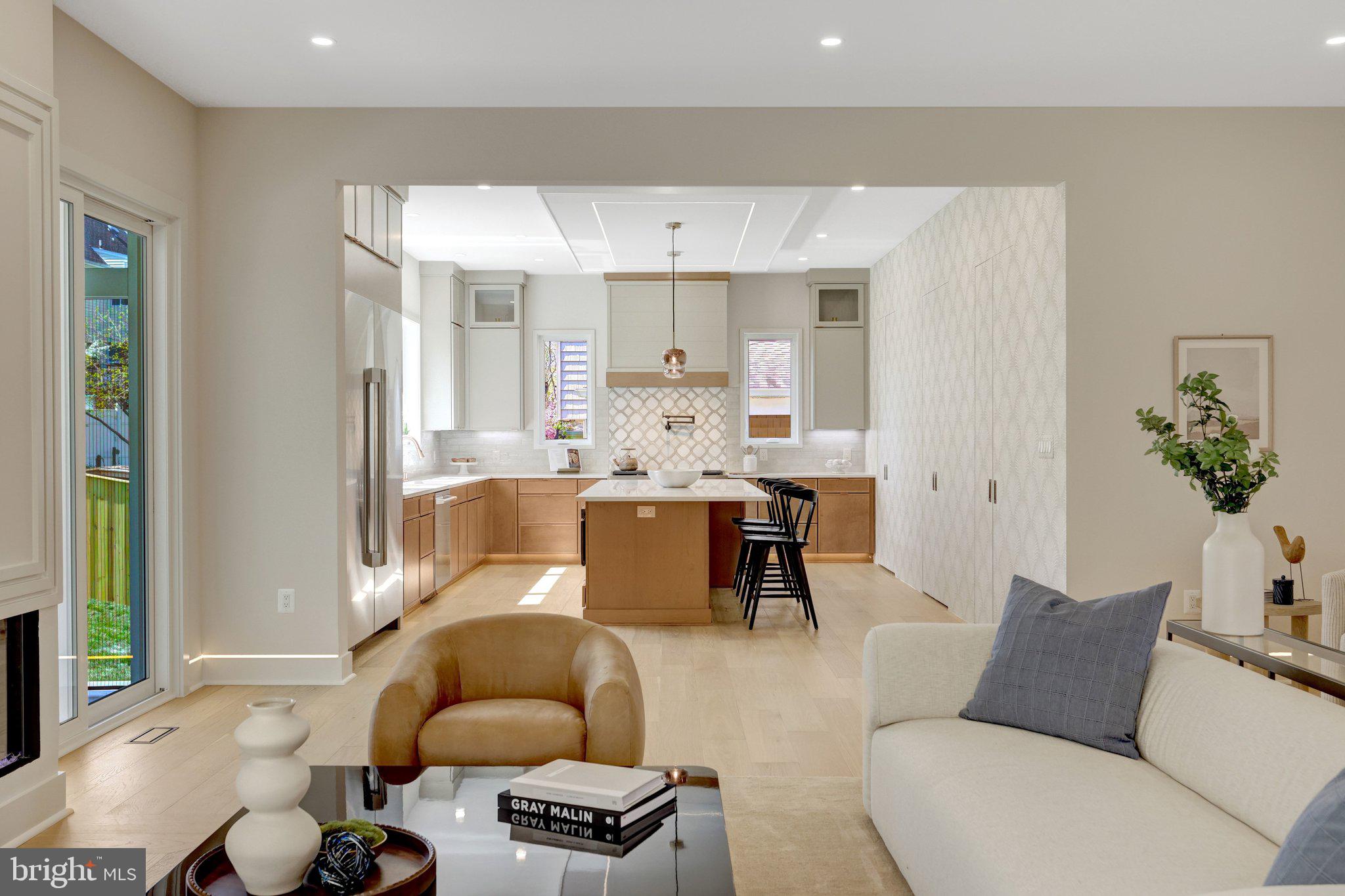 KENT GARDENS - Residential