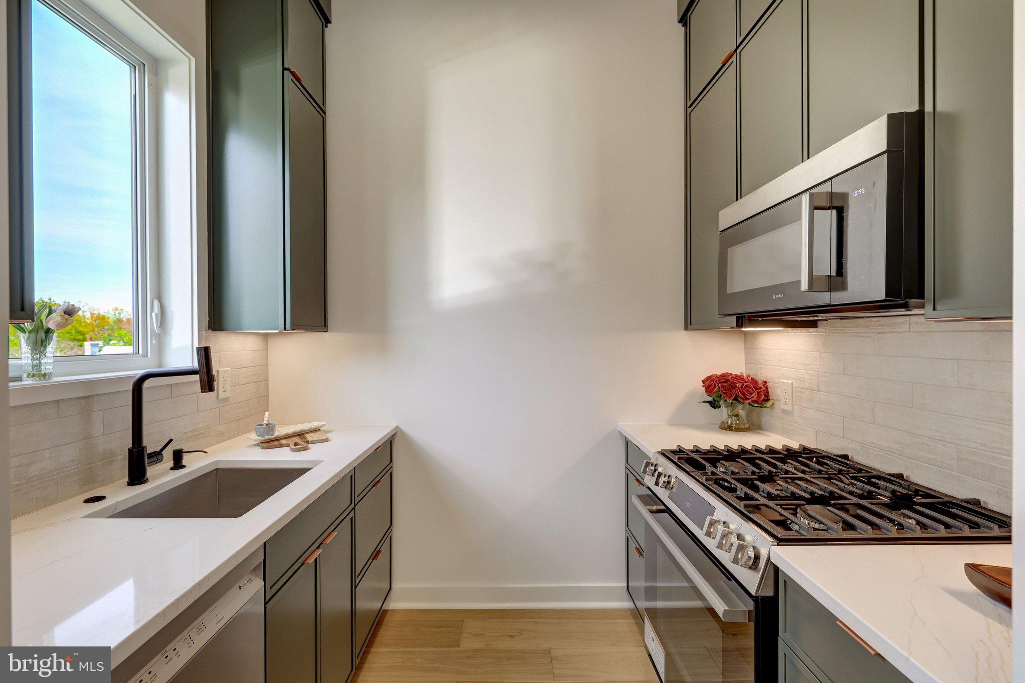 KENT GARDENS - Residential