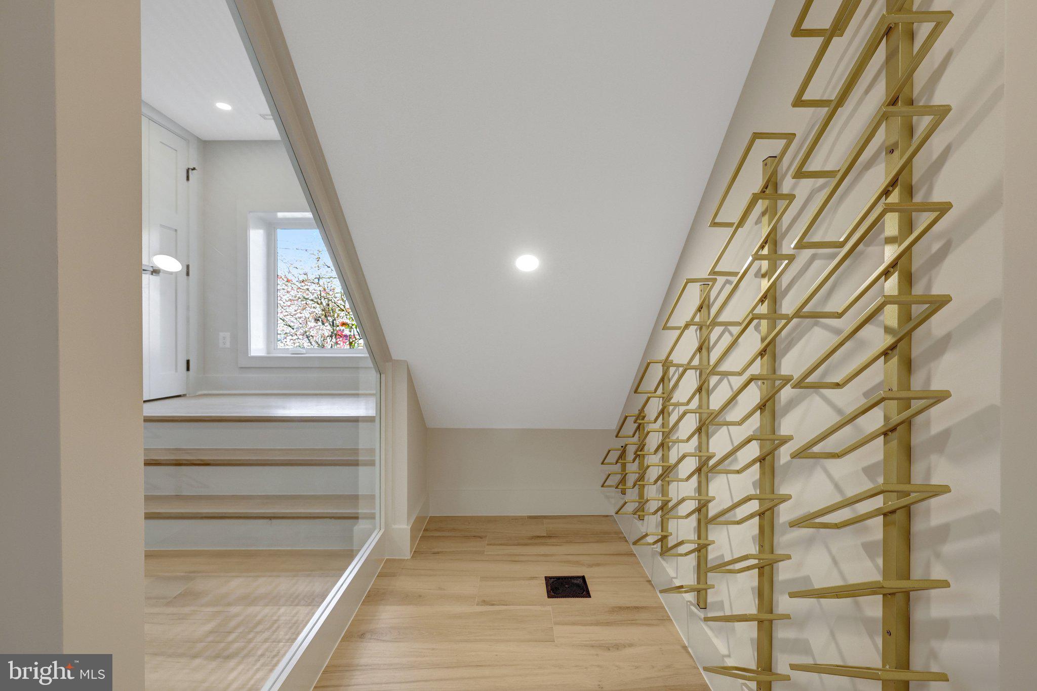 KENT GARDENS - Residential