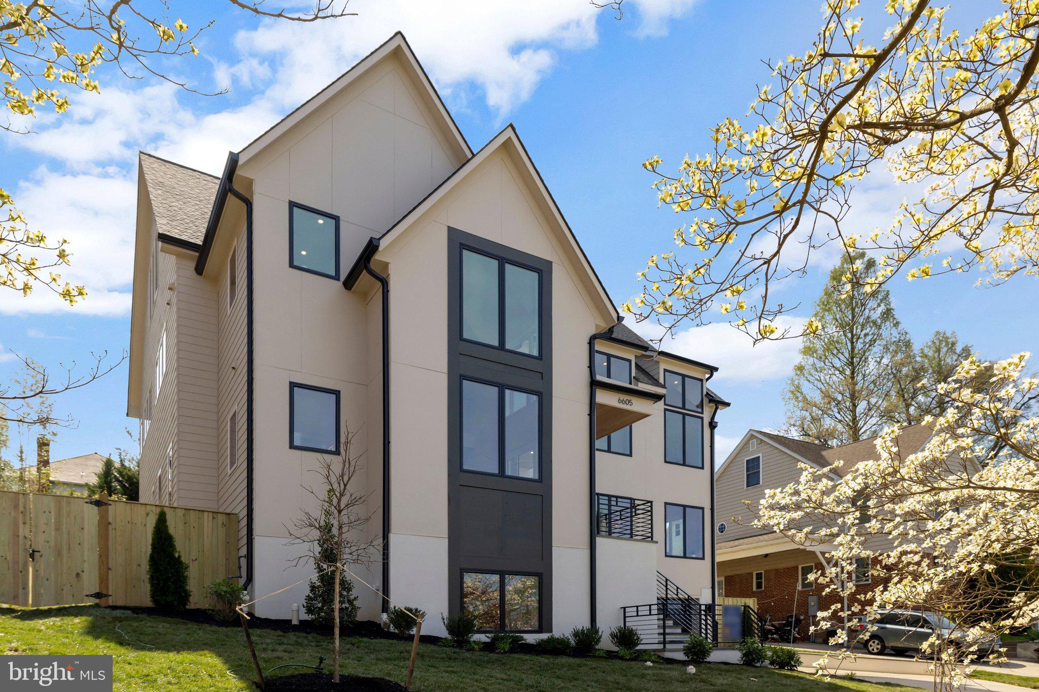 KENT GARDENS - Residential