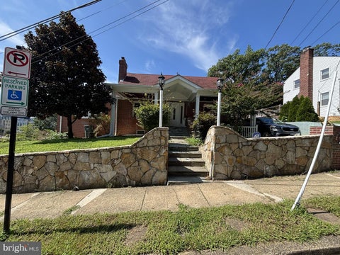 Photo of 5061 22nd Street S, ARLINGTON, VA 22206 (MLS # VAAR2079598)