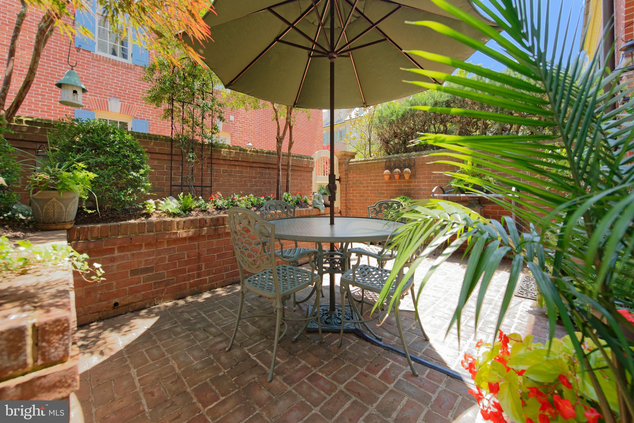 HARBORSIDE - Residential