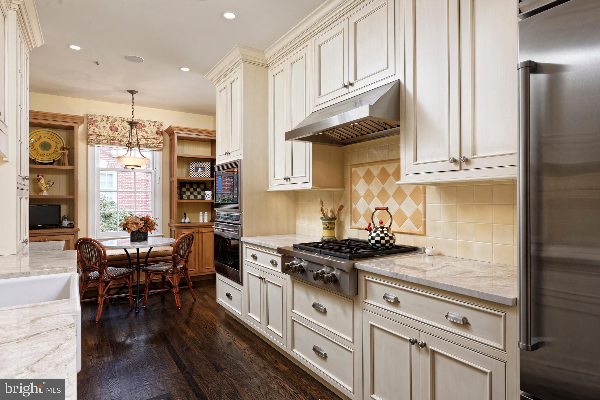 HARBORSIDE - Residential