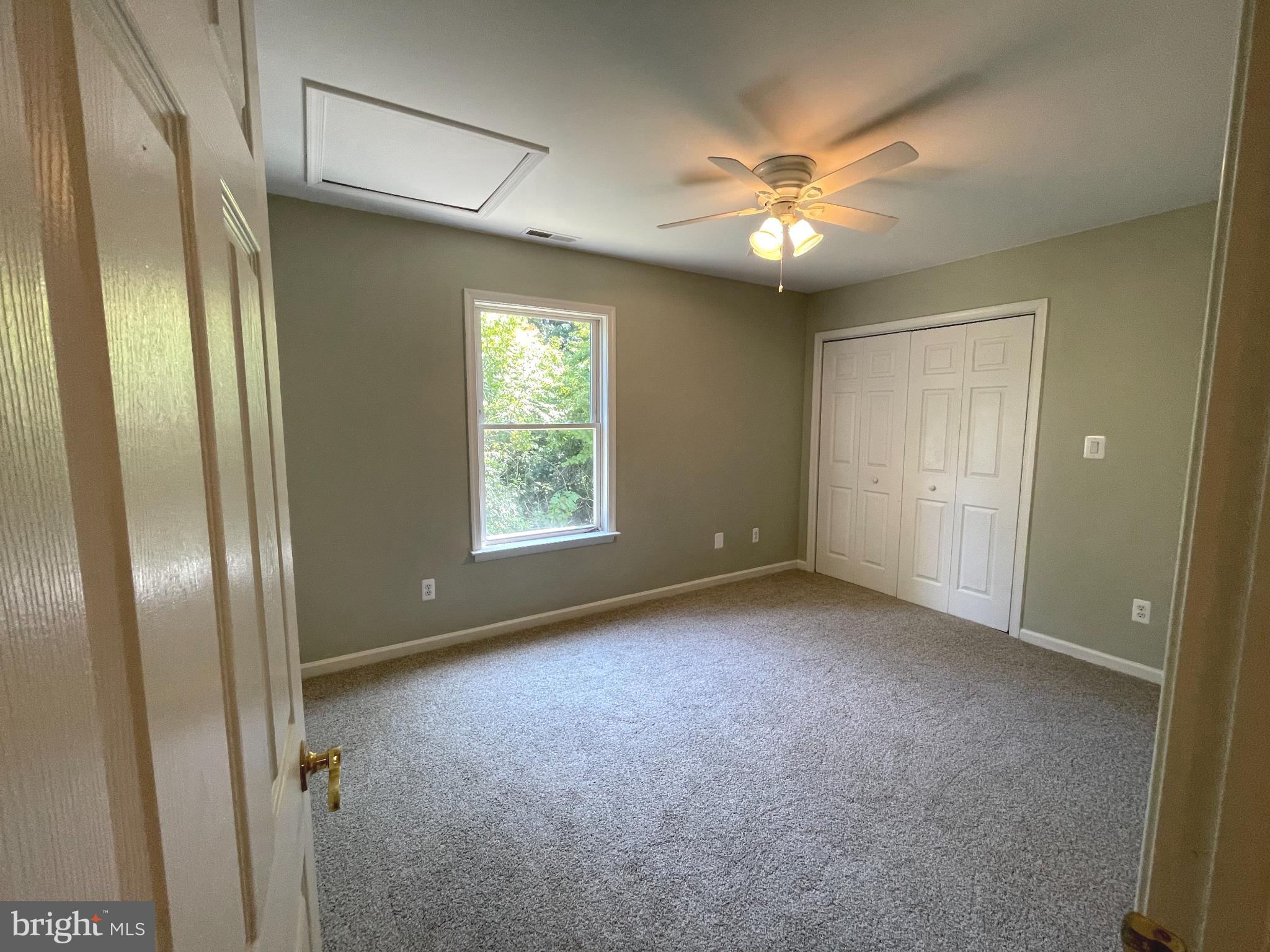 CAPTAIN'S COVE - Residential