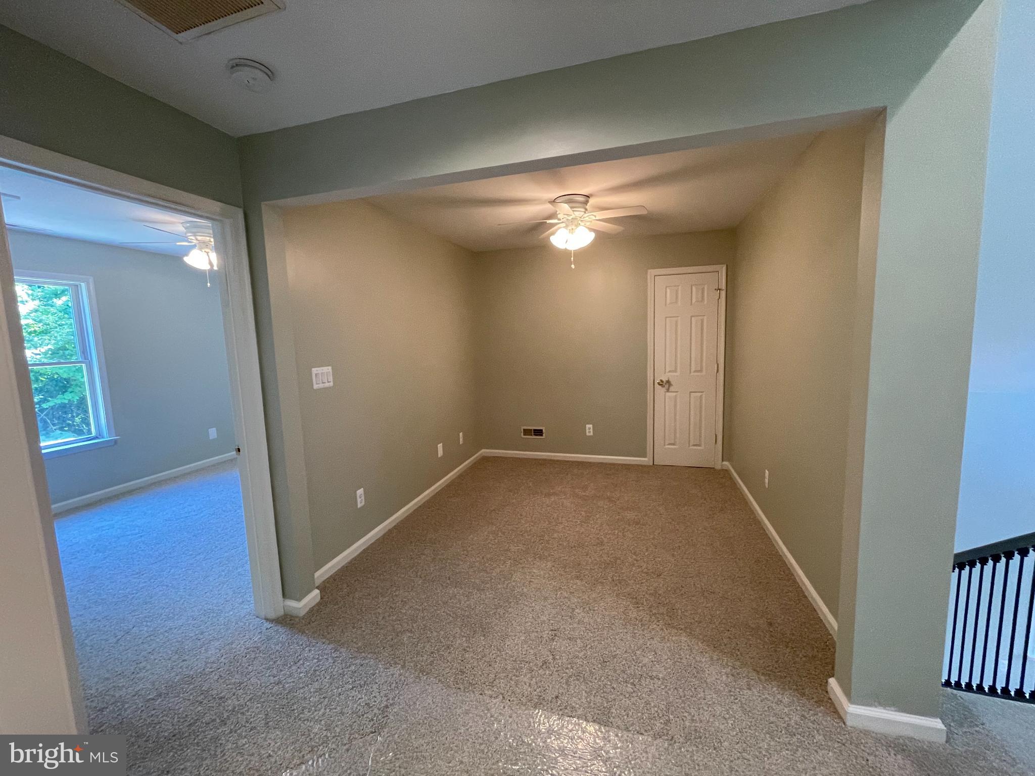 CAPTAIN'S COVE - Residential