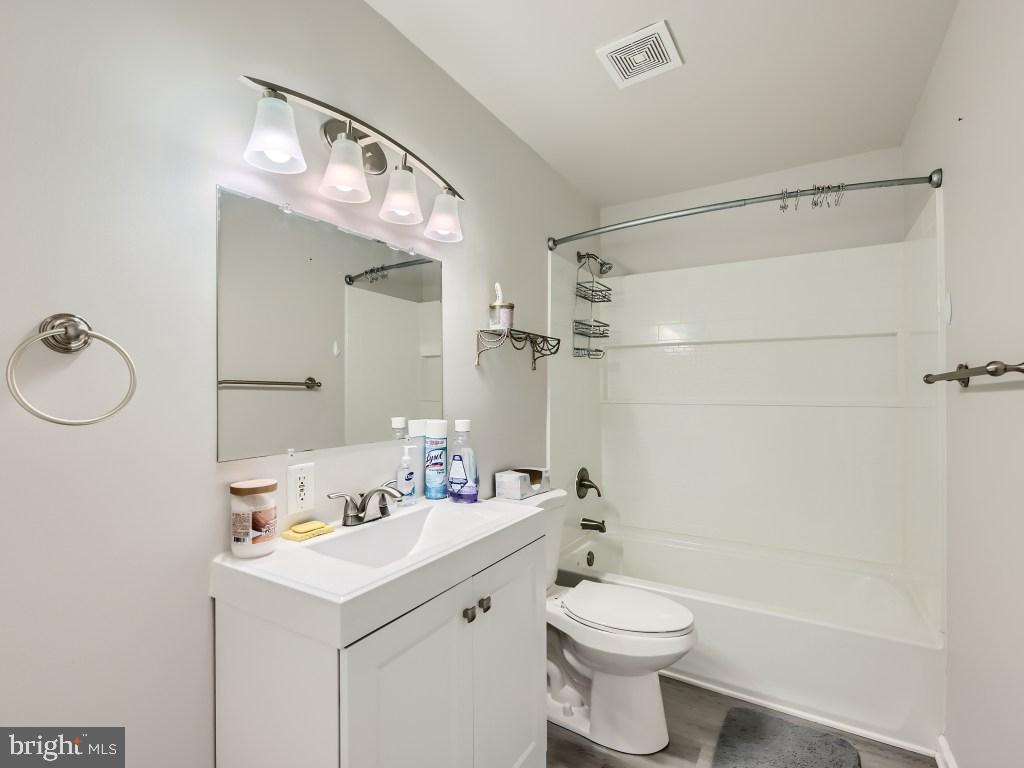 PONDER COVE BEACH - Residential