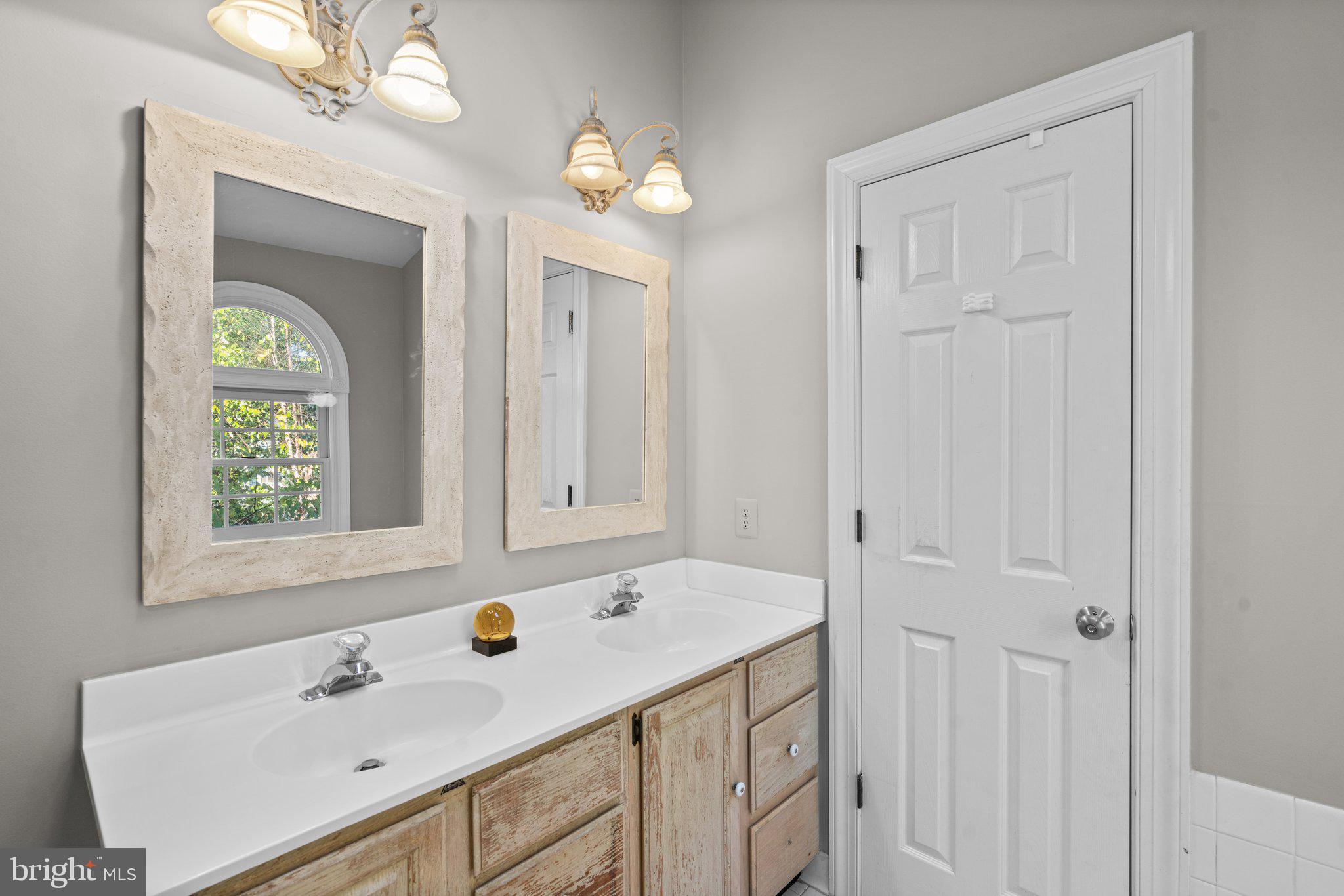 GREENS AT SMITH - Residential