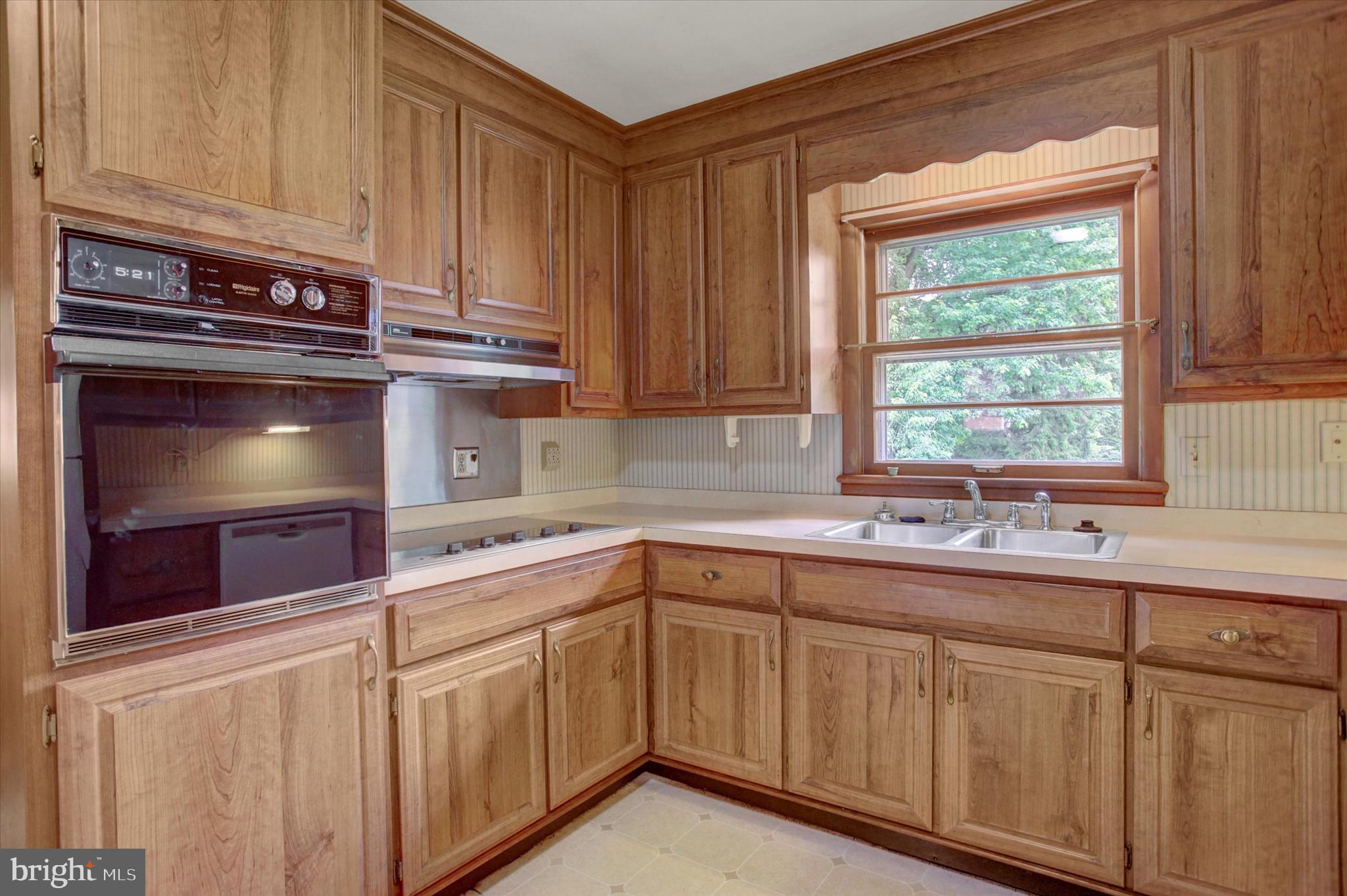 HOLLAR HEIGHTS - Residential