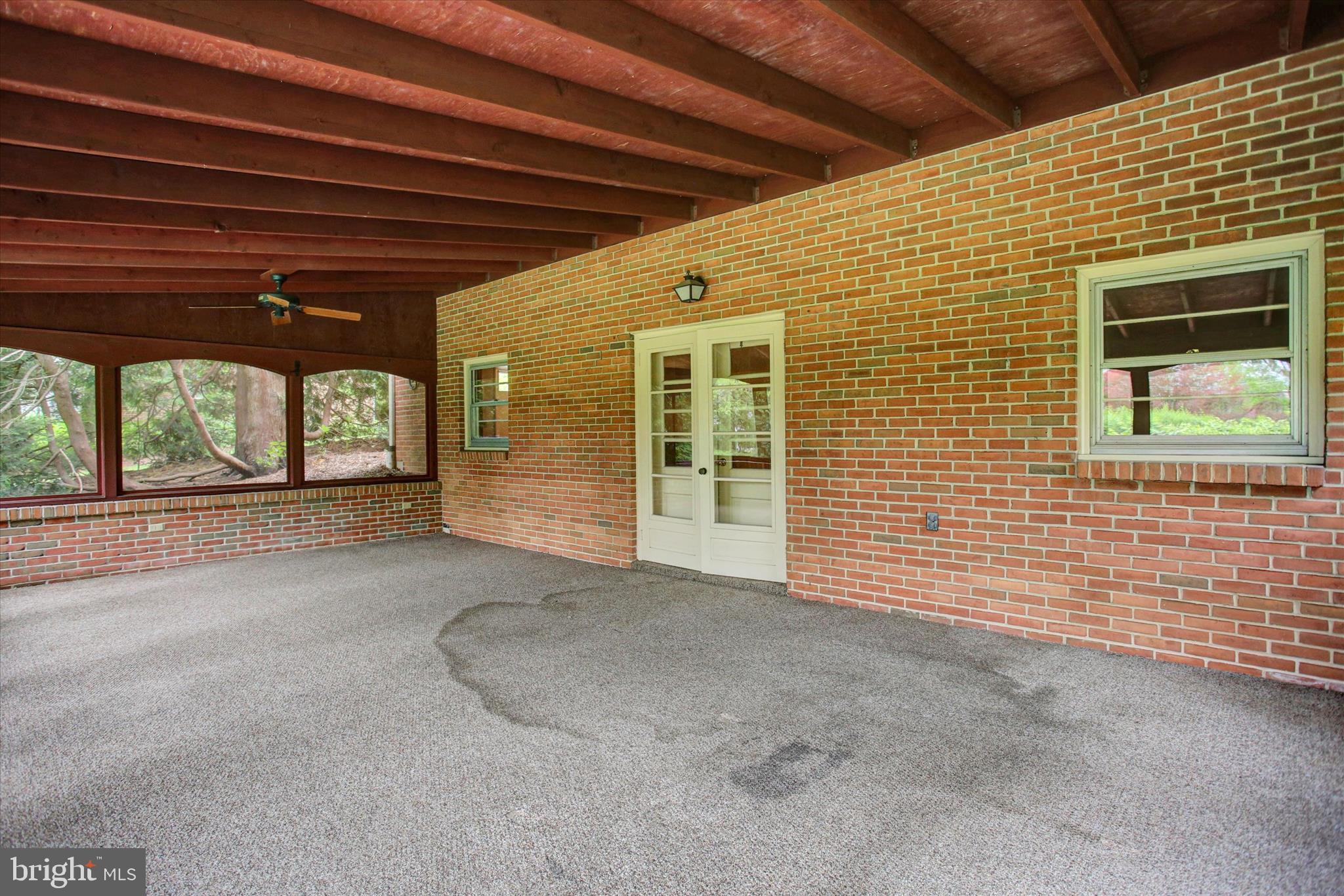 HOLLAR HEIGHTS - Residential