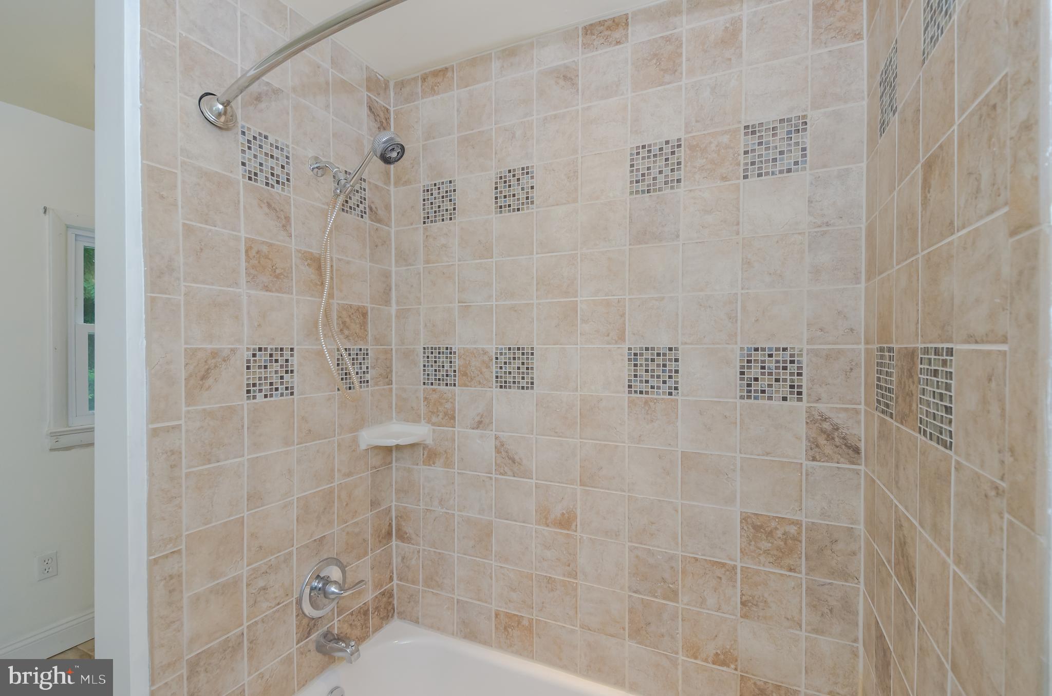 NORTH CHESAPEAKE BEACH - Residential