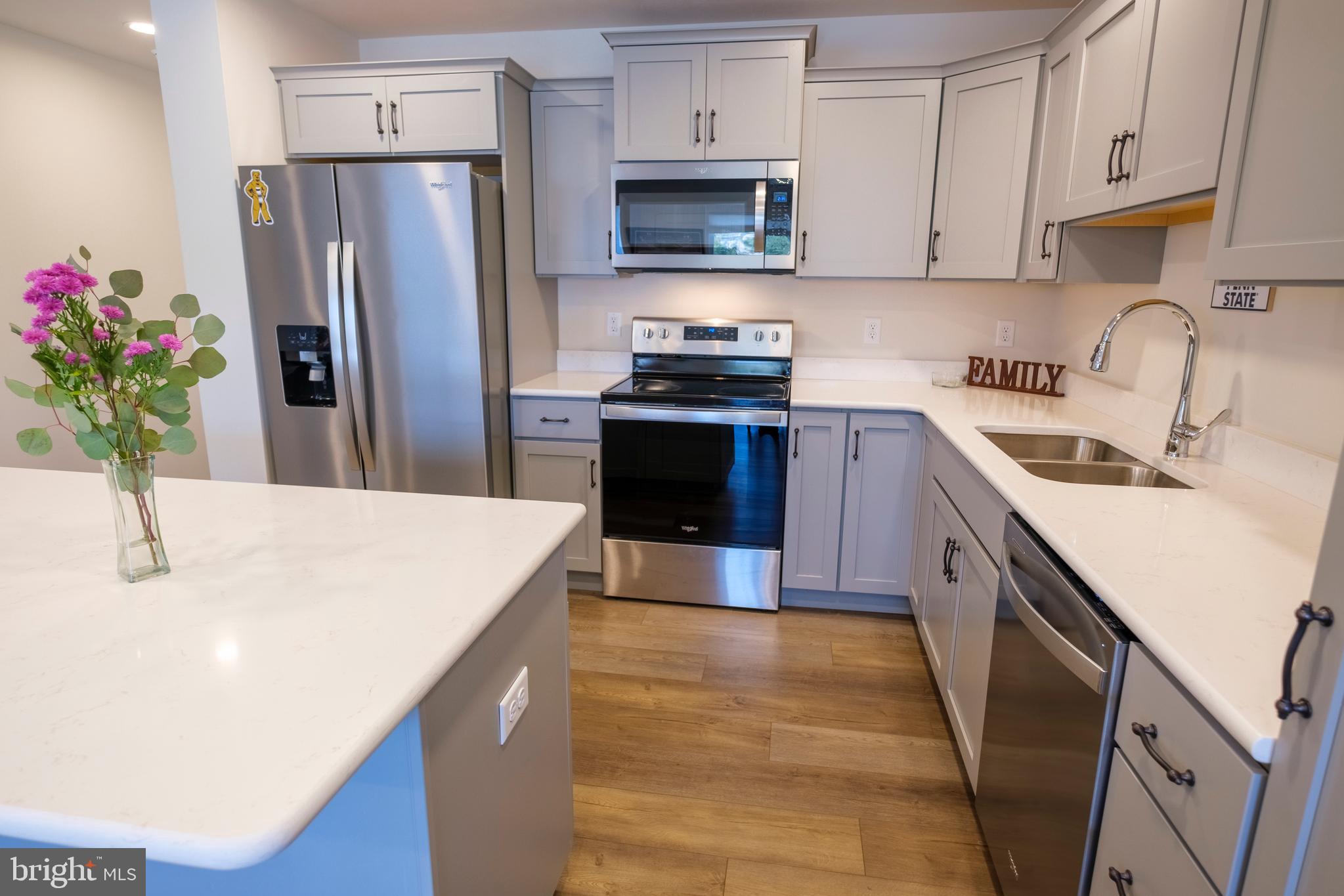 STEEPLECHASE - Residential