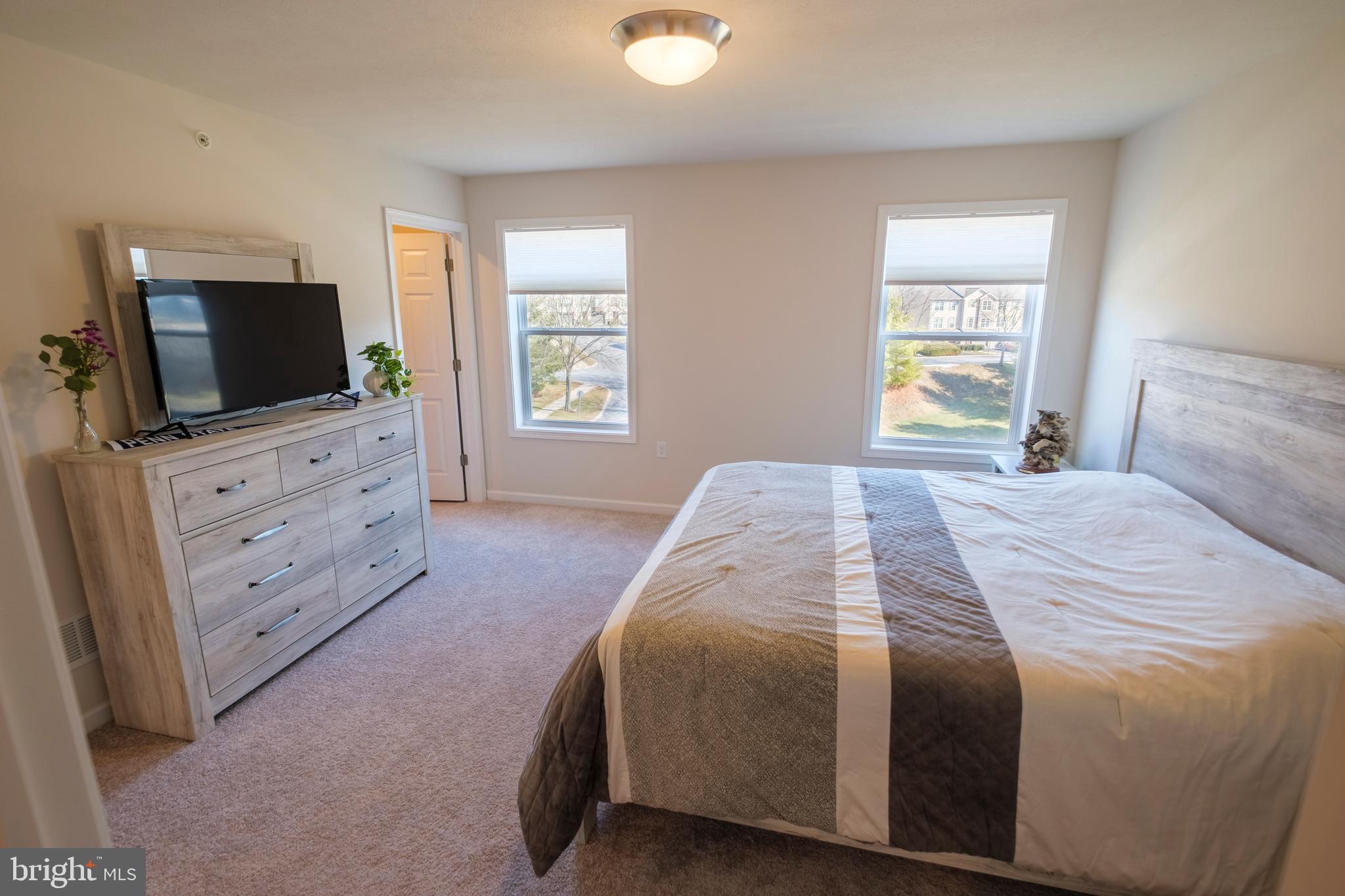 STEEPLECHASE - Residential