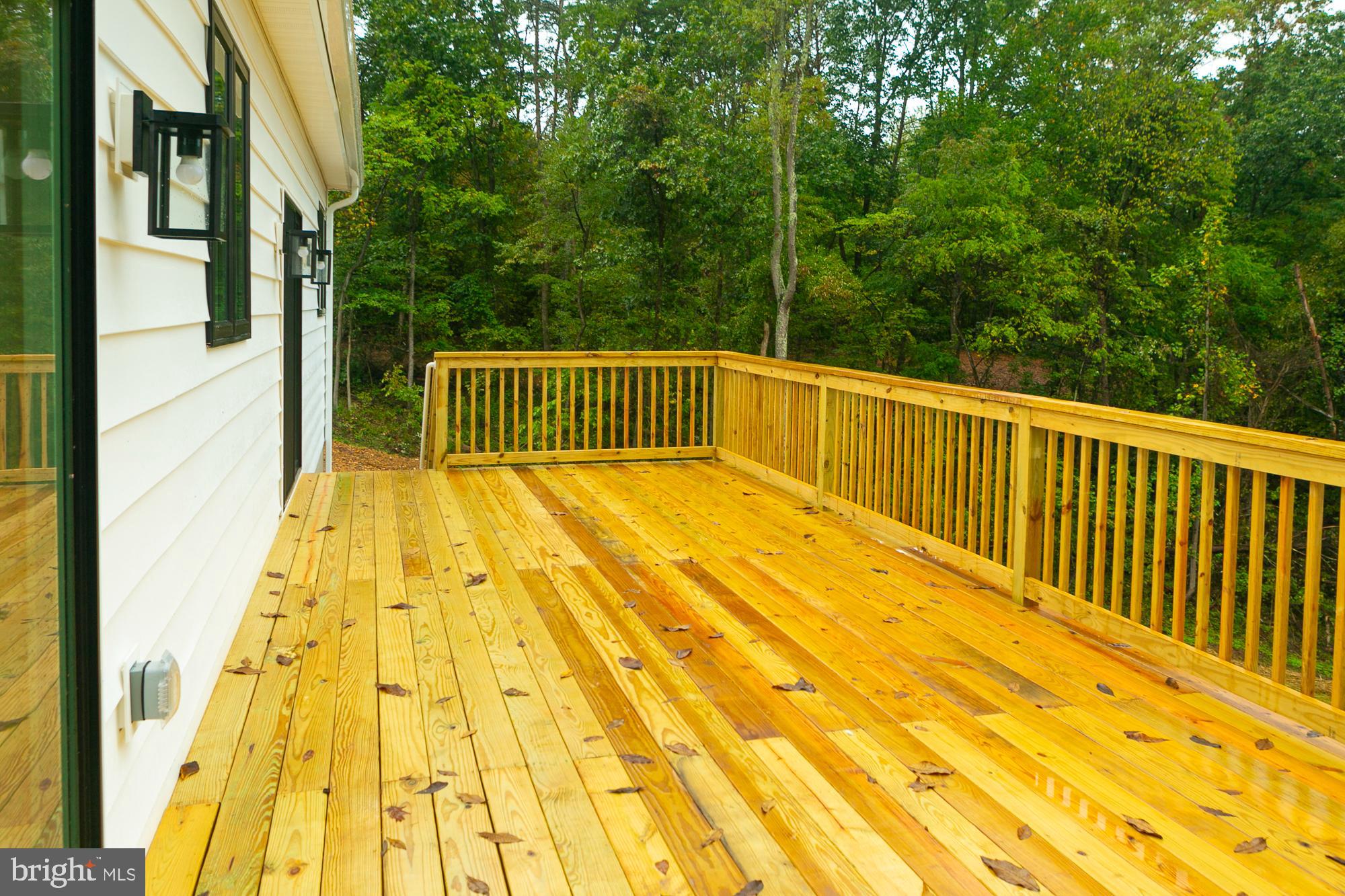 FOXWOOD KNOLLS - Residential