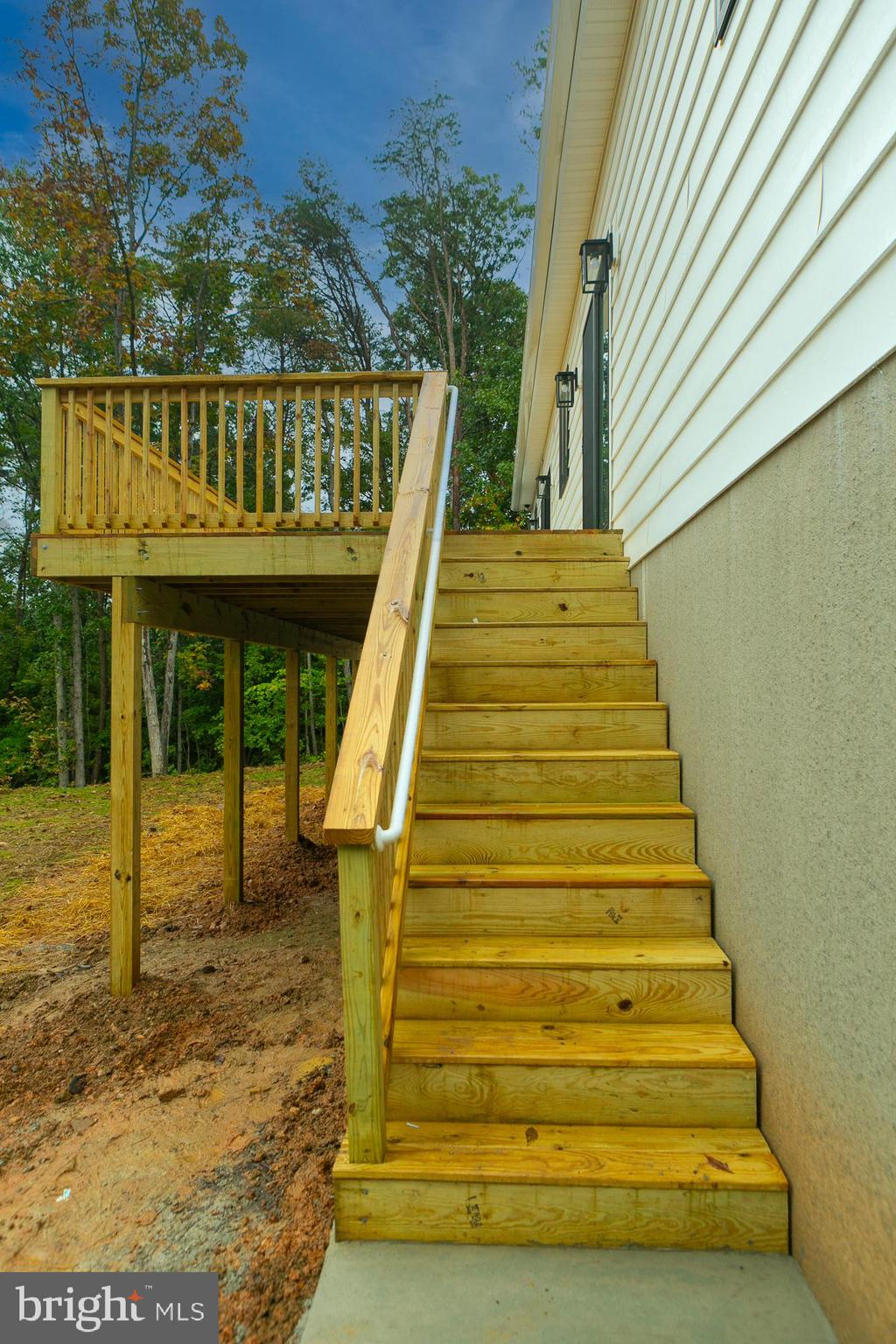 FOXWOOD KNOLLS - Residential