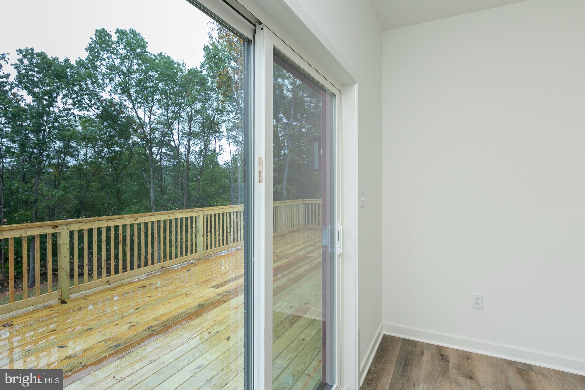 FOXWOOD KNOLLS - Residential