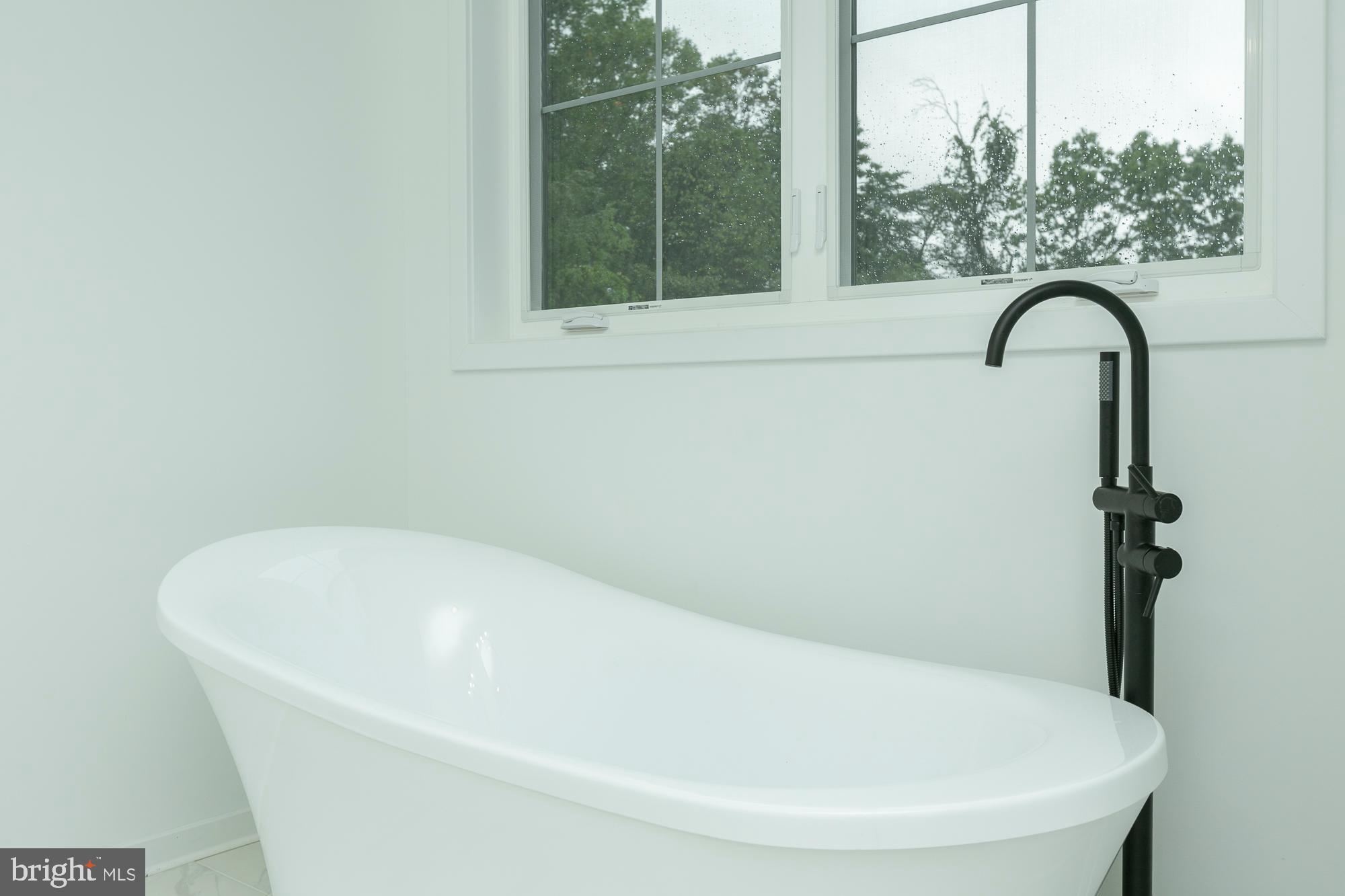 FOXWOOD KNOLLS - Residential