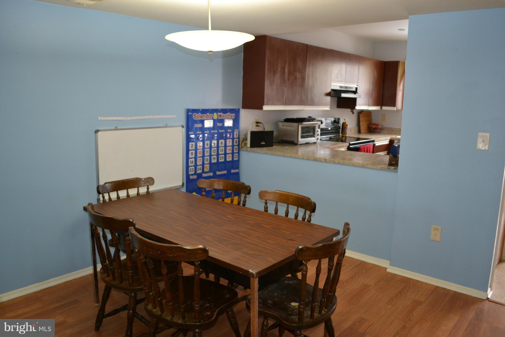 CAPETOWNE - Residential